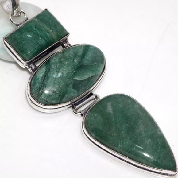 Genuine Green Aventurine pendant - Picture 2 of 2